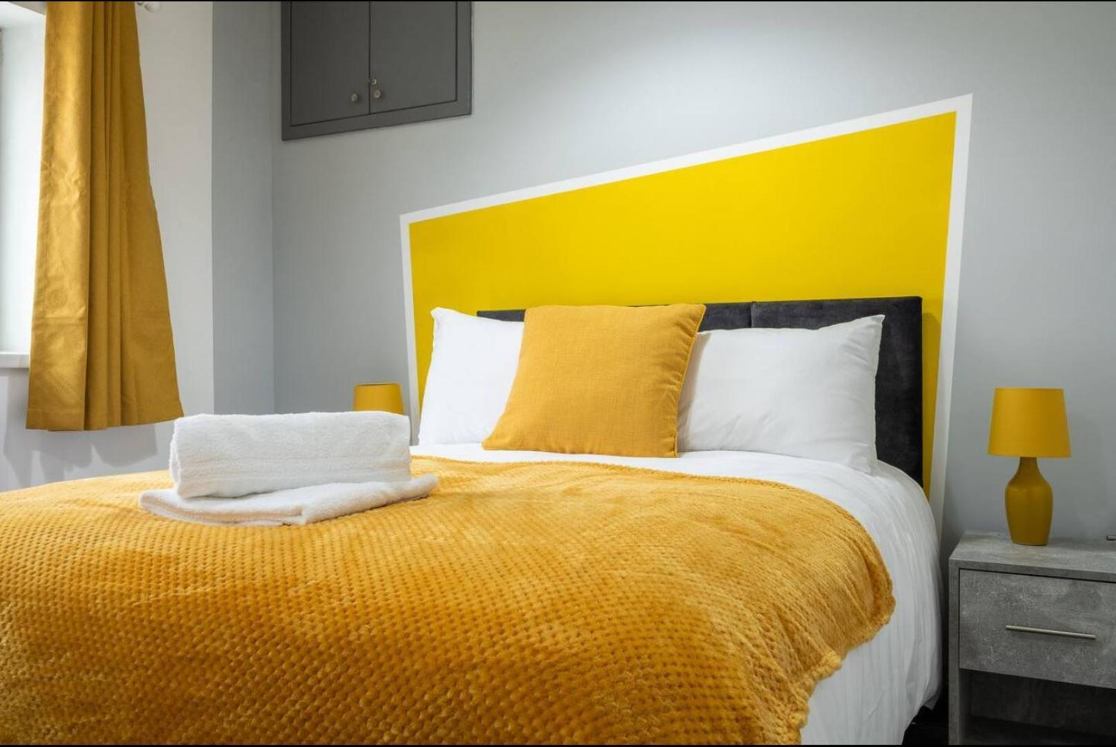Stunning One Bedroom Apartments Near Shops & Central Cardiff Ngoại thất bức ảnh